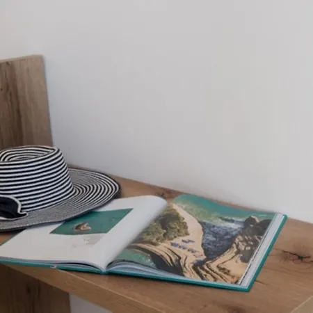 Apartment Megali Nikos Sidárion