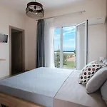 Megali Nikos Apartament *