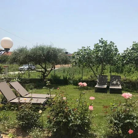 Apartament Megali Nikos Sidárion